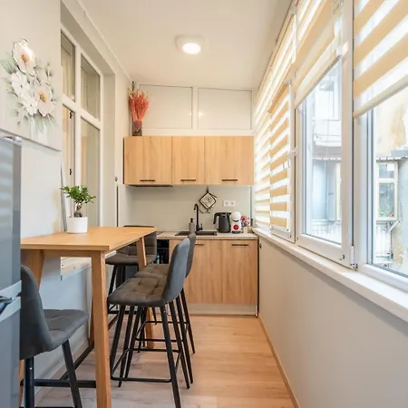 Appartamento Luxurious And Comfy With Location