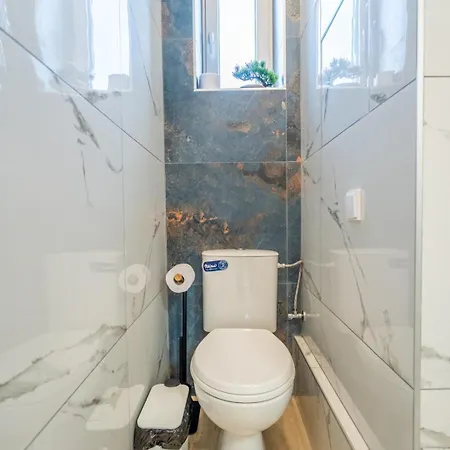 Luxurious And Comfy With Location *